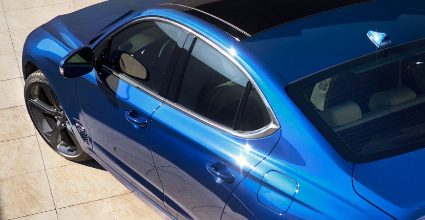 What is the Gas Tank Size of the 2026 G70?
